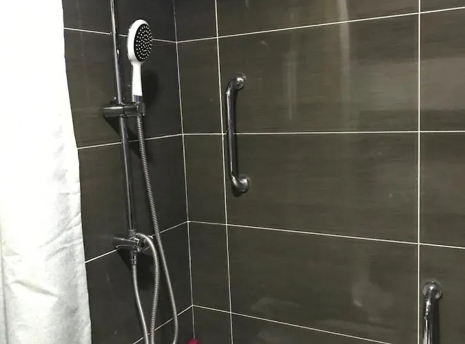 Kassel Residences * マニラ市